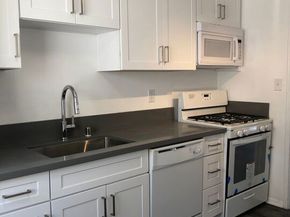 825 E 108th Street, Los Angeles CA 90059