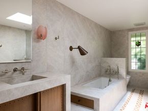 2177 Fern Dell Place, Los Angeles CA 90068