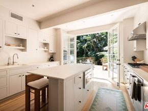 2177 Fern Dell Place, Los Angeles CA 90068