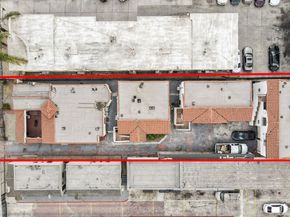 520 W 82nd Street, Los Angeles CA 90044