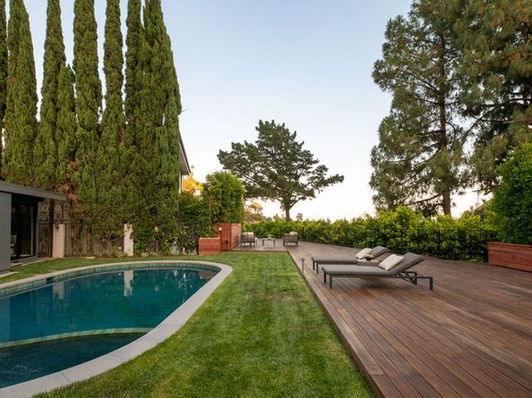 2247 Chelan Place, Los Angeles CA 90046
