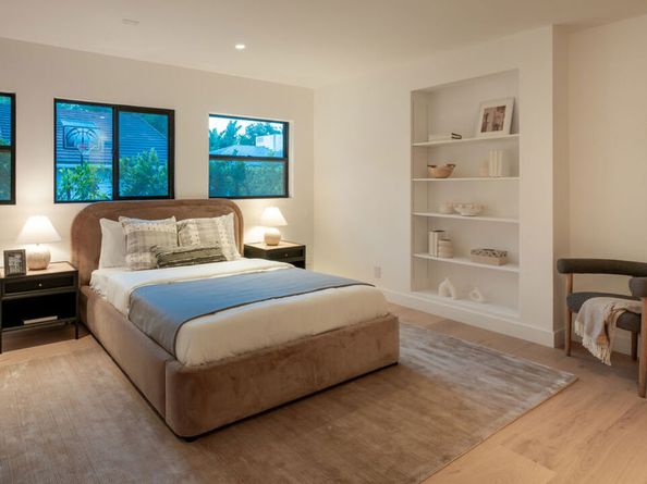 2247 Chelan Place, Los Angeles CA 90046