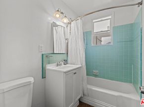 2248 20th Street, Santa Monica CA 90405