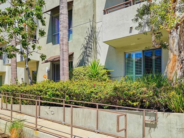 2240 S Beverly Glen Boulevard 103, Los Angeles CA 90064
