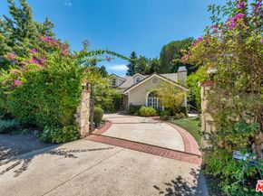 17040 Rancho Street, Encino CA 91316