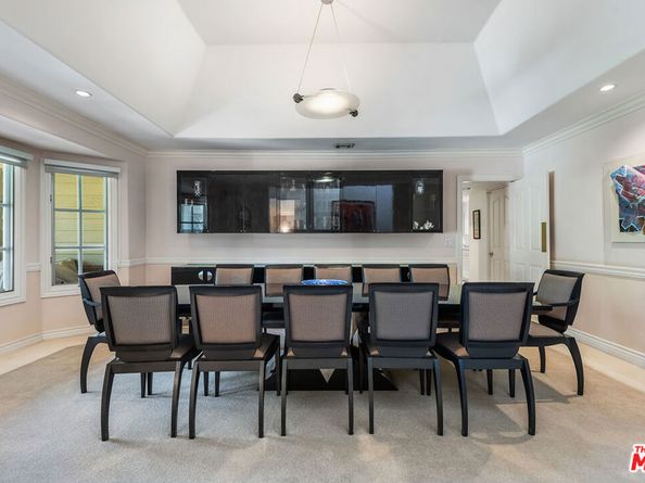 17040 Rancho Street, Encino CA 91316