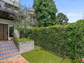 8587 Rugby Drive, West Hollywood CA 90069