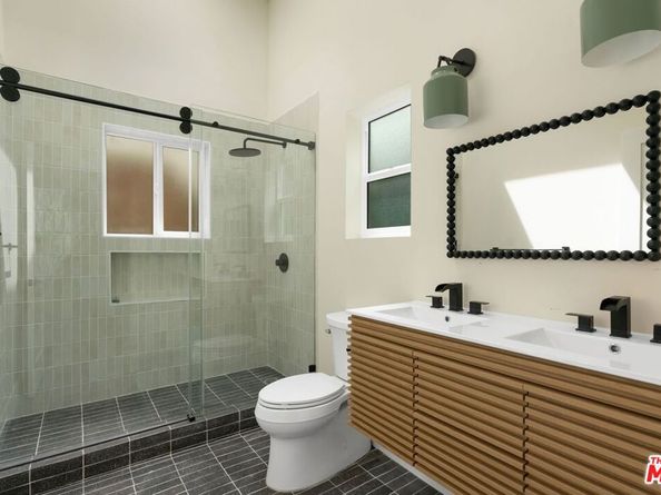 8587 Rugby Drive, West Hollywood CA 90069