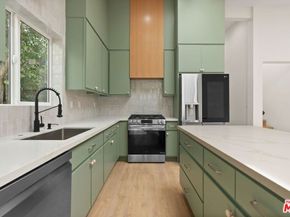 8587 Rugby Drive, West Hollywood CA 90069