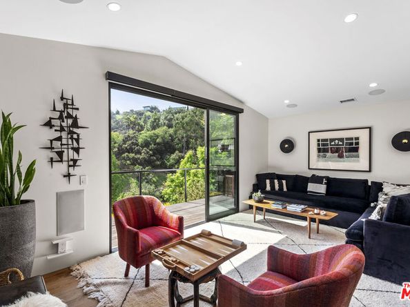 2652 Byron Place, Los Angeles CA 90046