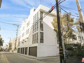 14 Mast Street, Marina Del Rey CA 90292