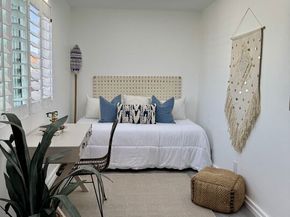 14 Mast Street, Marina Del Rey CA 90292