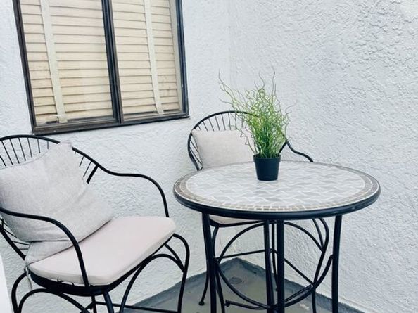 14 Mast Street, Marina Del Rey CA 90292