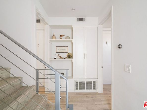 1752 Stoner Avenue, Los Angeles CA 90025