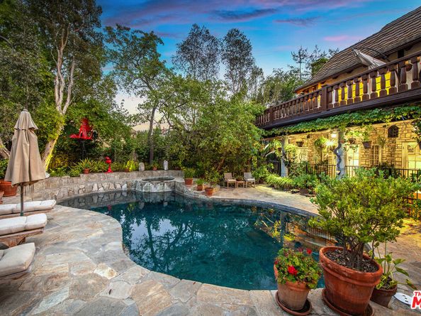 1460 Moraga Drive, Los Angeles CA 90049