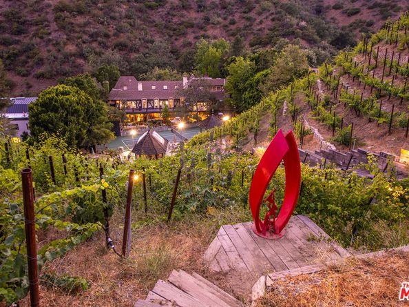 1460 Moraga Drive, Los Angeles CA 90049