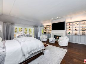 1460 Moraga Drive, Los Angeles CA 90049