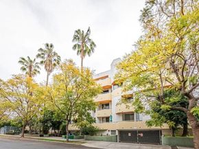 326 Westminster Avenue 404, Los Angeles CA 90020
