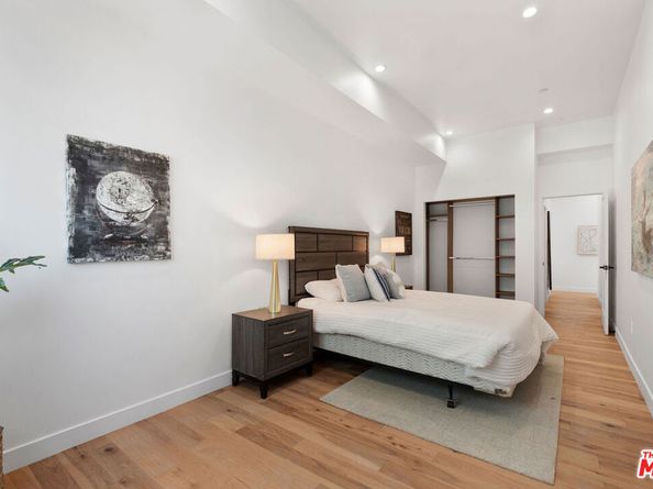 2600 N Glassell Street, Los Angeles CA 90026