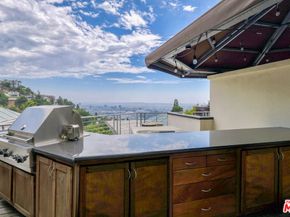 8835 Evanview Drive, Los Angeles CA 90069