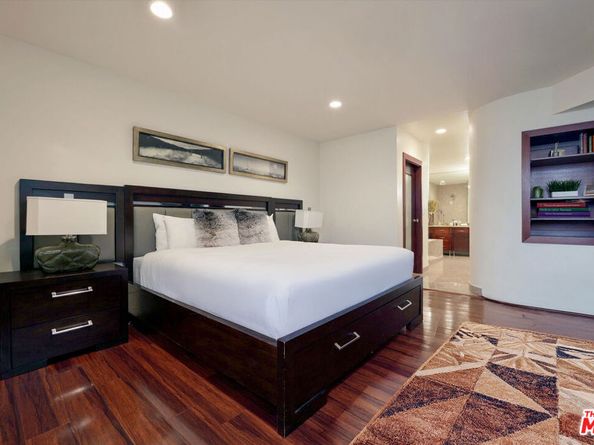 8835 Evanview Drive, Los Angeles CA 90069