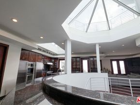 8835 Evanview Drive, Los Angeles CA 90069