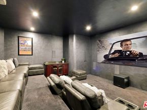 8835 Evanview Drive, Los Angeles CA 90069