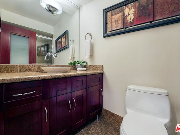 8835 Evanview Drive, Los Angeles CA 90069