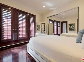 8835 Evanview Drive, Los Angeles CA 90069