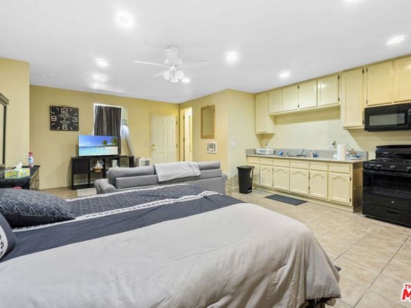 11830 Manor Drive A, Hawthorne CA 90250