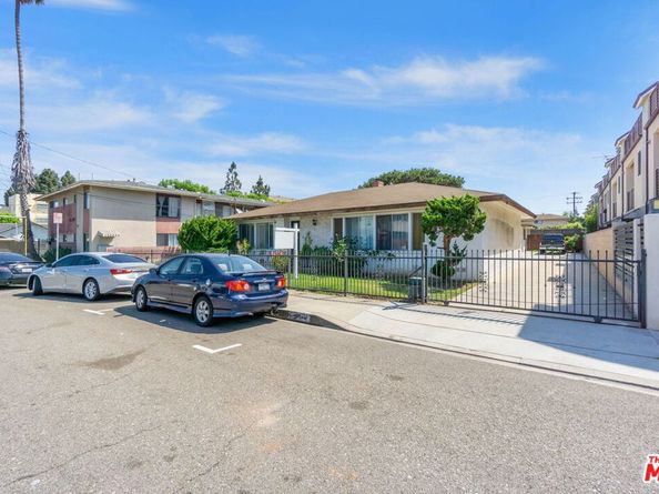 11830 Manor Drive A, Hawthorne CA 90250