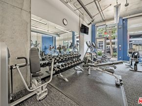 1100 S Hope Street 1501, Los Angeles CA 90015
