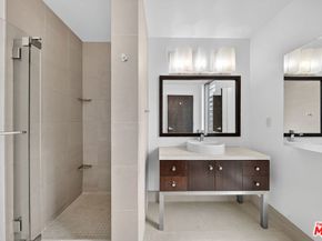 1100 S Hope Street 1501, Los Angeles CA 90015