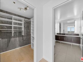 1100 S Hope Street 1501, Los Angeles CA 90015
