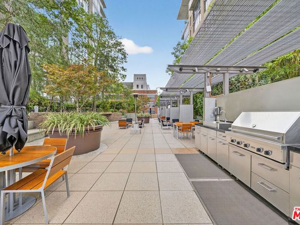 1100 S Hope Street 1501, Los Angeles CA 90015