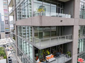 1100 S Hope Street 1501, Los Angeles CA 90015