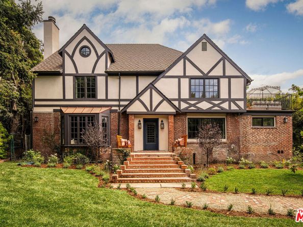 2246 N Edgemont Street, Los Angeles CA 90027