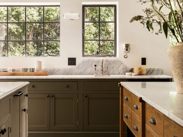 2246 N Edgemont Street, Los Angeles CA 90027