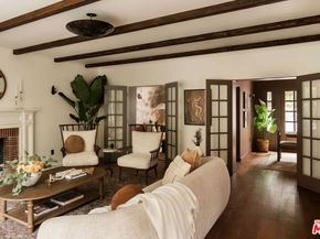 2246 N Edgemont Street, Los Angeles CA 90027