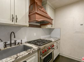 4705 Los Feliz Boulevard, Los Angeles CA 90027