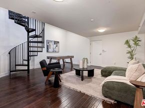 2512 28th Street 101, Santa Monica CA 90405
