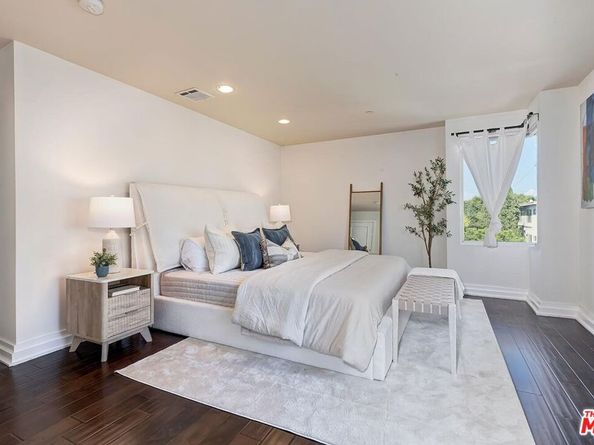 2512 28th Street 101, Santa Monica CA 90405