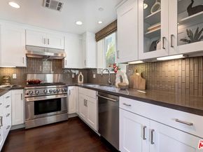 2512 28th Street 101, Santa Monica CA 90405