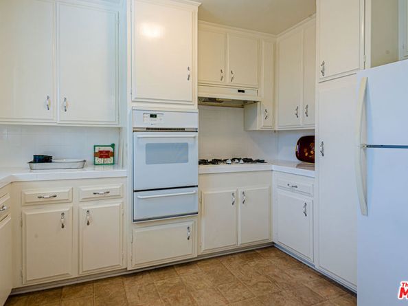 432 S Sherbourne Drive, Los Angeles CA 90048