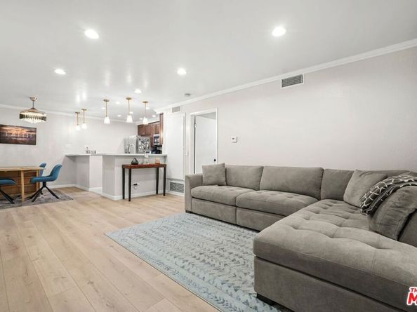 8726 Beckenham Lane A, Inglewood CA 90305