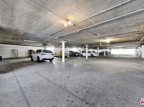 1351 N Orange Drive 106, Los Angeles CA 90028
