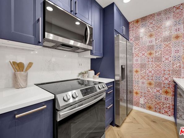 1351 N Orange Drive 106, Los Angeles CA 90028