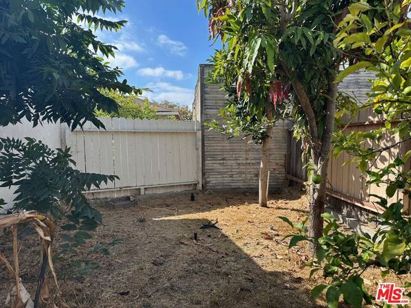 1844 W 39th Street, Los Angeles CA 90062