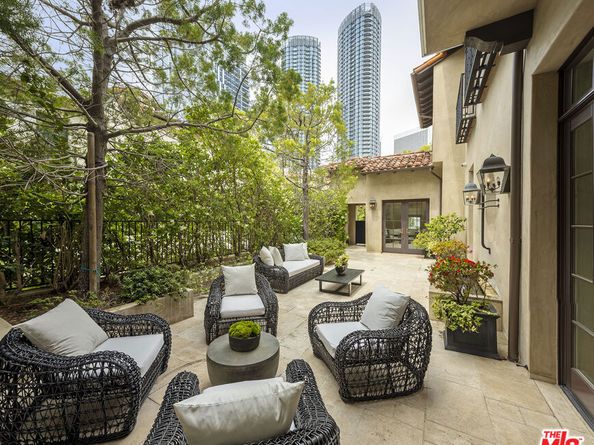 10210 Century Woods Drive, Los Angeles CA 90067