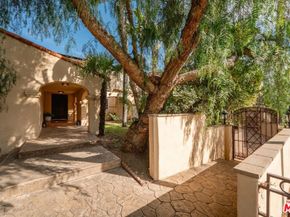 828 S Sunset Canyon Drive, Burbank CA 91501